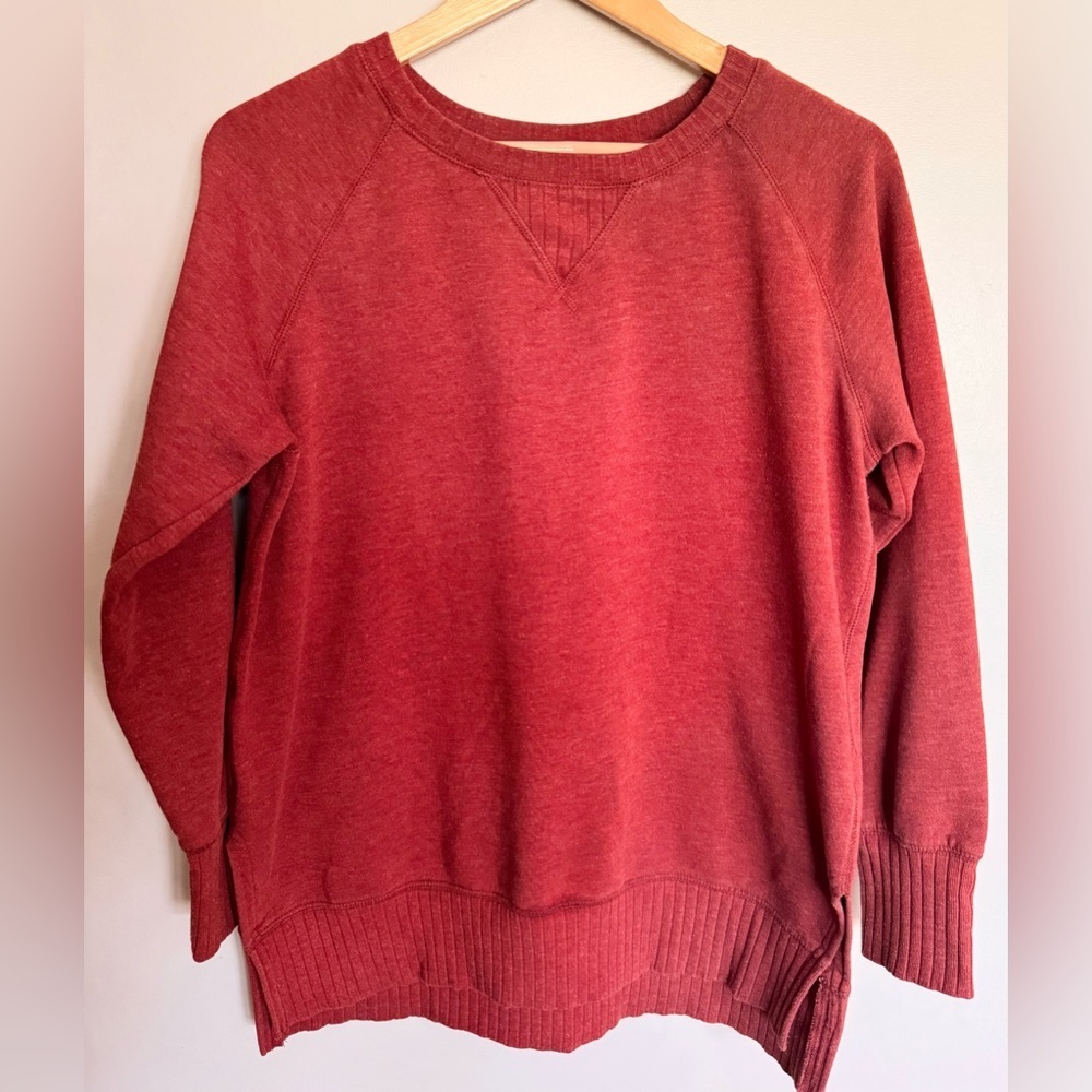 Maurices Small Rust Orange Crewneck Sweatshirt Side Slit Cozy Pullover